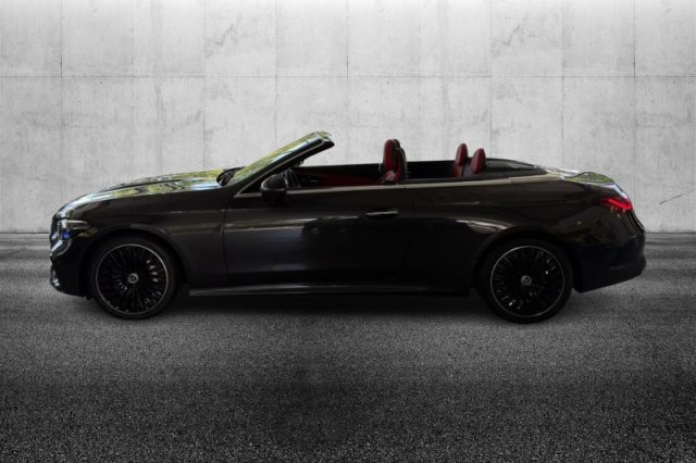Mercedes-Benz CLE 450 4Matic Cabrio AMG Line Premium - foto 4 di 4