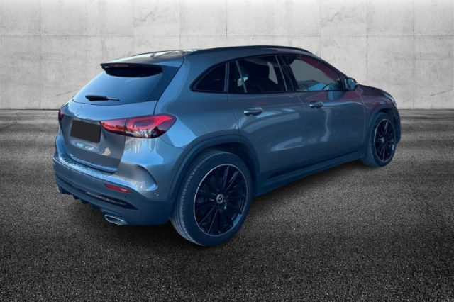 Mercedes-Benz GLA 220 d Automatic Premium - foto 3 di 4