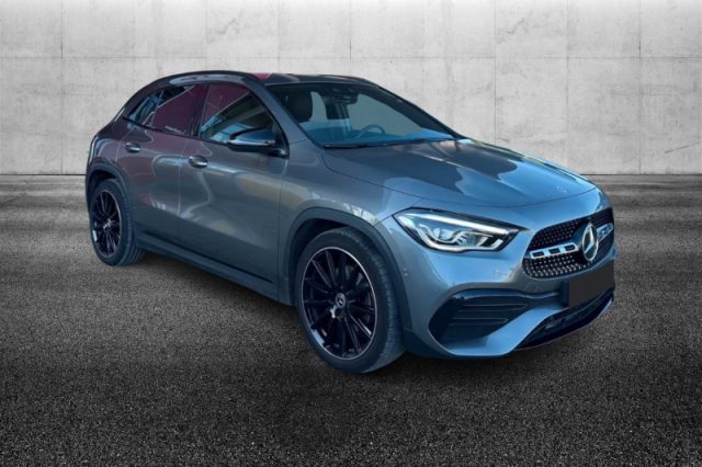 Mercedes-Benz GLA 220 d Automatic Premium - foto 2 di 4