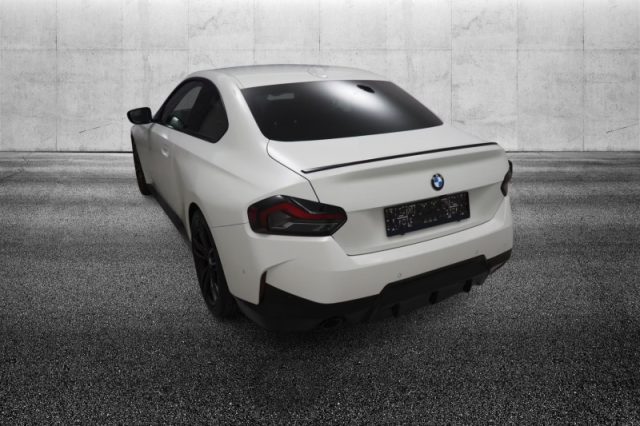 BMW 230 i Coupé Msport - foto 2 di 4