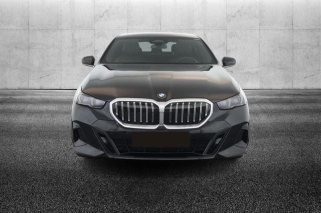 BMW 520 d 48V sDrive Msport - foto 4 di 4