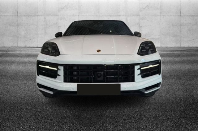 Porsche Cayenne Coupé 3.0 V6 E-Hybrid - foto 4 di 4
