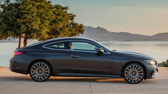 Mercedes-Benz CLE 300 e hybrid EQ Coupé AMG Line Premium nuovo a PIEVE DI CENTO