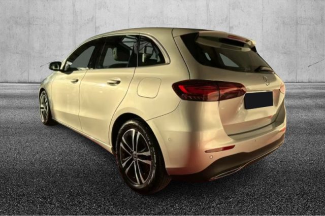 Mercedes-Benz B 200 d Automatic Progressive Advanced - foto 4 di 4