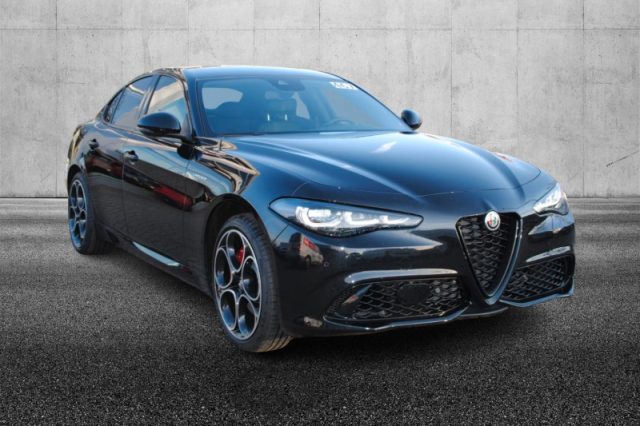 Alfa Romeo Giulia 2.0 Turbo 280 CV AT8 AWD Q4 Veloce - foto 2 di 4