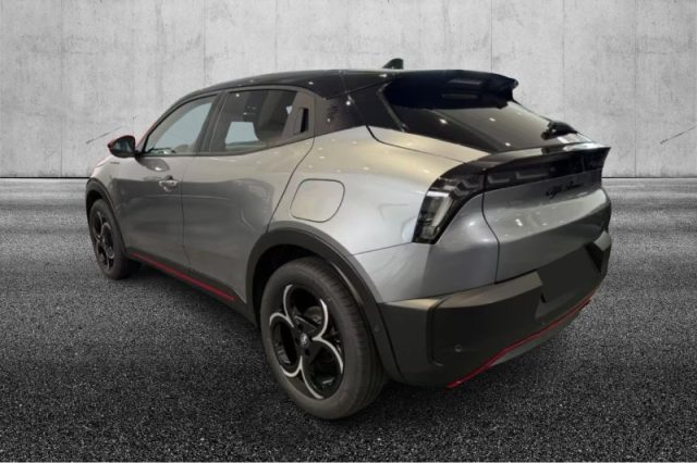 Alfa Romeo Junior 1.2 145 CV Hybrid eDCT6 Speciale - foto 4 di 4