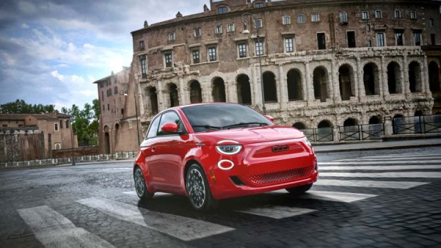 Fiat 500 Cabrio Hybrid La Prima - foto 3 di 4