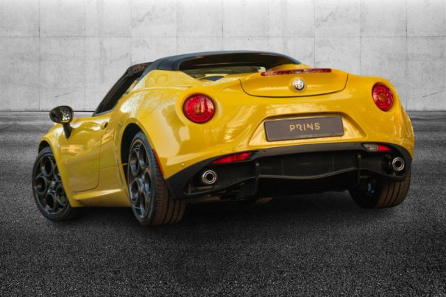 Alfa Romeo 4C 1750 TBi Spider - foto 4 di 4