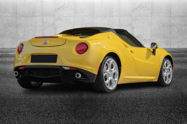 Alfa Romeo 4C 1750 TBi Spider - foto 3 di 4