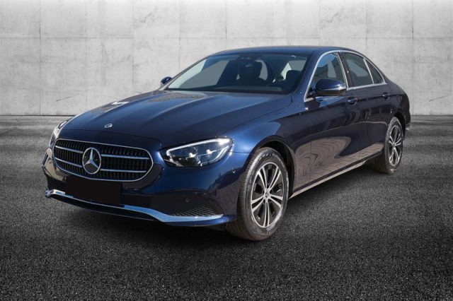 Mercedes-Benz E 220 d Auto Business Sport usato a PIEVE DI CENTO