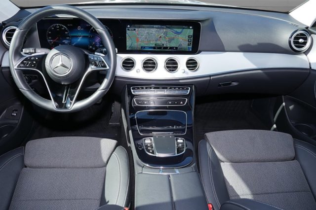 Mercedes-Benz E 220 d Auto Business Sport - foto 4 di 4