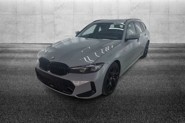 BMW 320 d 48V xDrive Touring Msport semestrale a PIEVE DI CENTO
