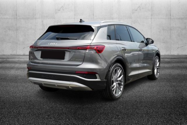 Audi Q4 e-tron Q4 40 e-tron S line edition - foto 3 di 4