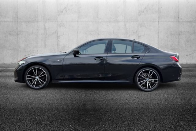 BMW 320 d 48V xDrive Msport - foto 4 di 4