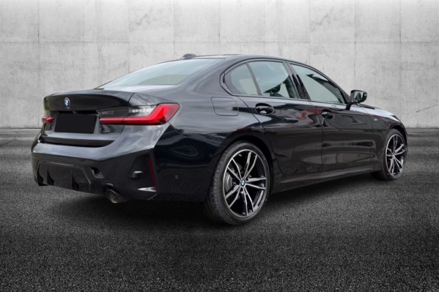 BMW 320 d 48V xDrive Msport - foto 3 di 4