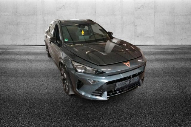 CUPRA Formentor 1.5 e-Hybrid DSG VZ - foto 2 di 4