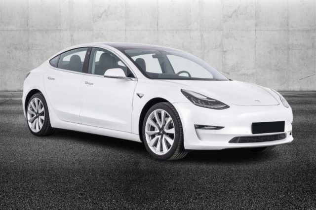 Tesla Model 3 Long Range Dual Motor AWD - foto 3 di 8