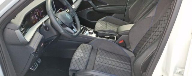 Volkswagen Tayron 2.0 TDI SCR DSG R-Line - foto 4 di 5