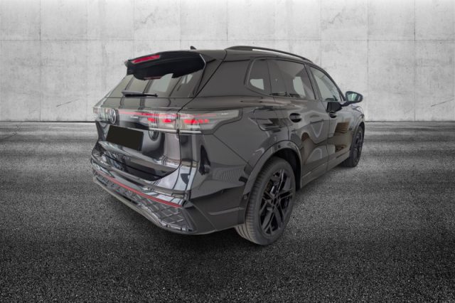 Volkswagen Tiguan 1.5 eTSI 150 CV ACT DSG R-Line - foto 4 di 4