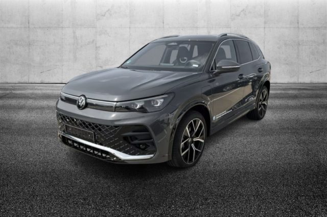 Volkswagen Tiguan 1.5 TSI eHybrid DSG R-Line semestrale a PIEVE DI CENTO