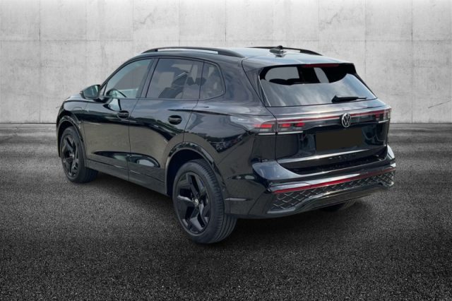 Volkswagen Tiguan 1.5 TSI eHybrid DSG R-Line - foto 3 di 4