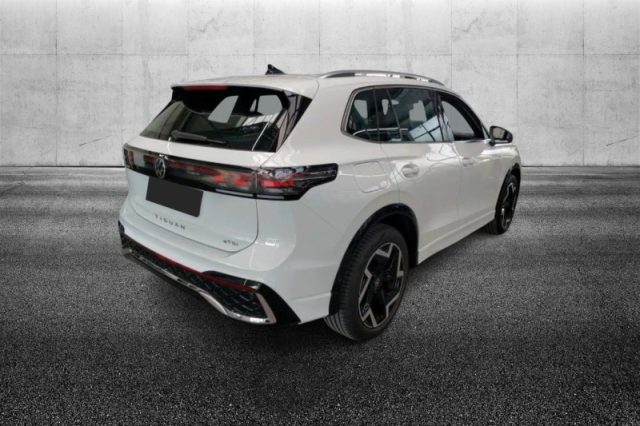 Volkswagen Tiguan 1.5 eTSI 150 CV ACT DSG R-Line - foto 3 di 4