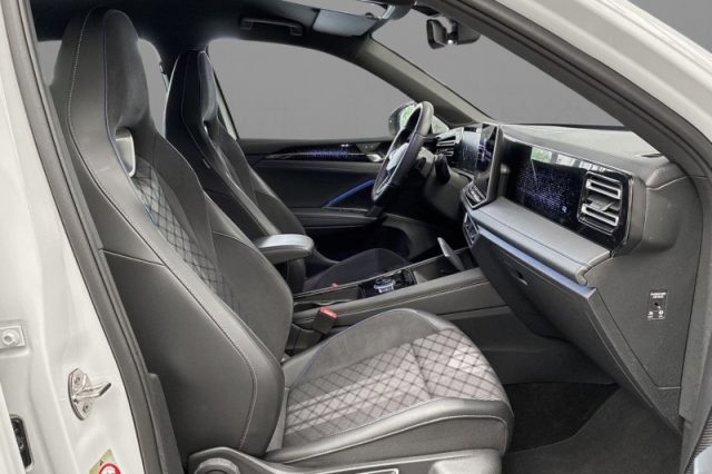 Volkswagen Tiguan 2.0 TDI 193 CV DSG 4MOTION R-Line - foto 4 di 4