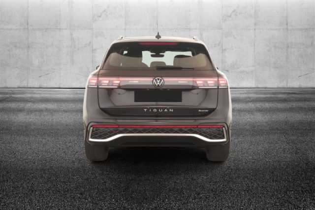 Volkswagen Tiguan 2.0 TDI 193 CV DSG 4MOTION R-Line - foto 4 di 4