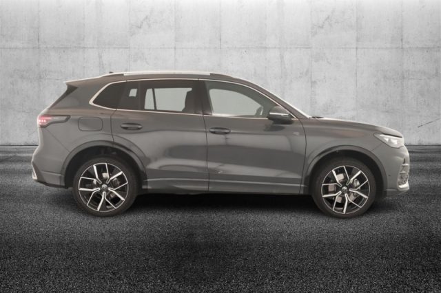 Volkswagen Tiguan 2.0 TDI 193 CV DSG 4MOTION R-Line - foto 3 di 4