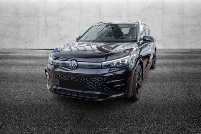 Volkswagen Tiguan 2.0 TDI 150 CV DSG R-Line Plus usato a PIEVE DI CENTO