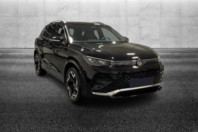 Volkswagen Tiguan 2.0 TDI 150 CV DSG R-Line - foto 2 di 4