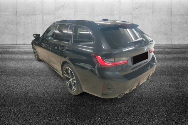 BMW 320 d 48V xDrive Touring Msport - foto 3 di 4