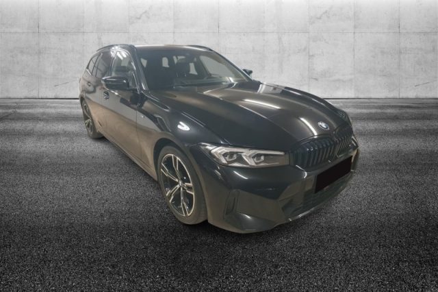 BMW 320 d 48V xDrive Touring Msport - foto 2 di 4