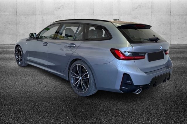 BMW 320 d 48V Touring Msport - foto 4 di 4