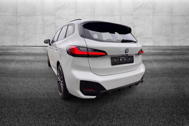 BMW 218 i Active Tourer Msport - foto 4 di 4