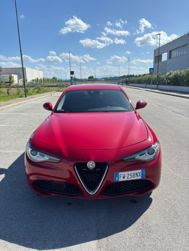 Alfa Romeo Giulia 2.2 Turbodiesel 160 CV Super, del 2019, 199.980 km, in vendita a Pieve Di Cento (BO)