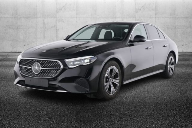 Mercedes-Benz E 220 d Mild hybrid 4Matic Advanced usato a PIEVE DI CENTO