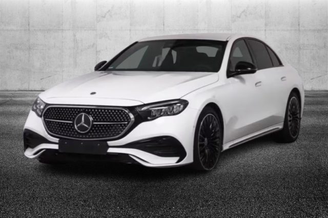 Mercedes-Benz E 220 d Mild hybrid AMG Line Advanced semestrale a PIEVE DI CENTO