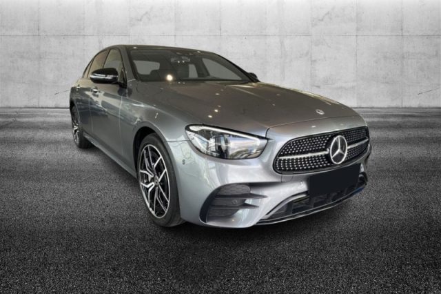 Mercedes-Benz E 300 de hybrid EQ AMG Line Advanced - foto 2 di 4