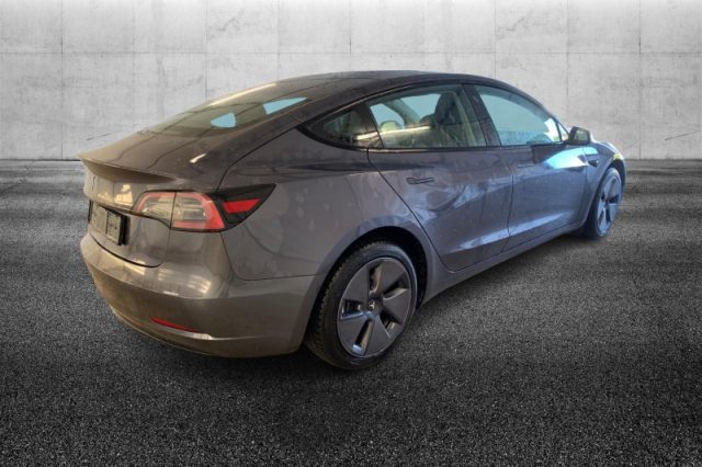 Tesla Model 3 Long Range RWD - foto 4 di 8