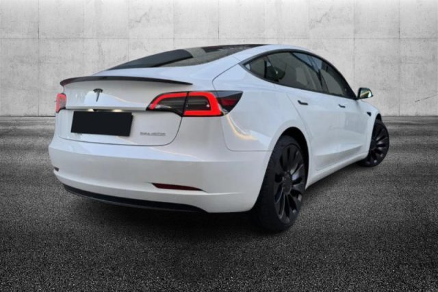 Tesla Model 3 Long Range AWD Performance - foto 3 di 8