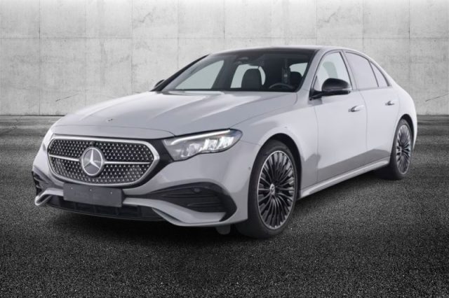 Mercedes-Benz E 220 d Mild hybrid 4Matic AMG Line Advanced semestrale a PIEVE DI CENTO