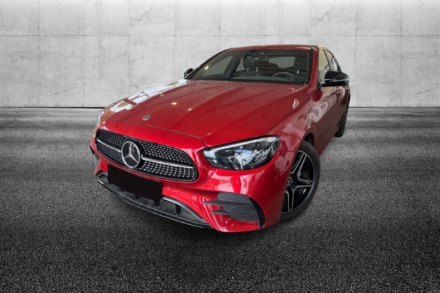 Mercedes-Benz E 220 d Auto Premium - foto 2 di 4