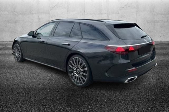 Mercedes-Benz E 450 d Mild Hybrid 4Matic S.W. AMG Line Premium - foto 4 di 4