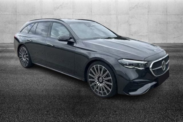 Mercedes-Benz E 450 d Mild Hybrid 4Matic S.W. AMG Line Premium - foto 2 di 4
