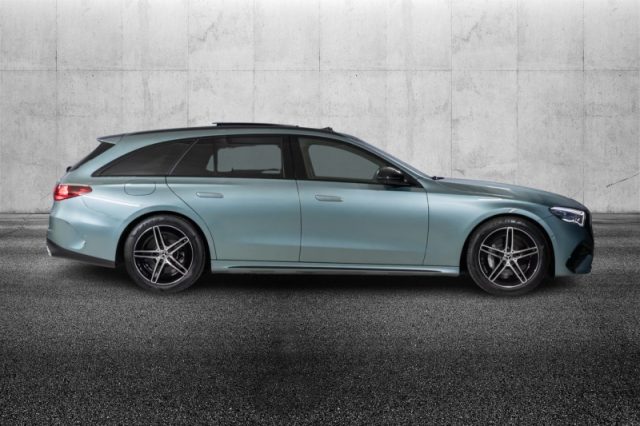 Mercedes-Benz E 450 d Mild hybrid 4Matic S.W. AMG Line Advanced Plus - foto 4 di 4