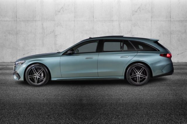 Mercedes-Benz E 450 d Mild hybrid 4Matic S.W. AMG Line Advanced Plus - foto 3 di 4