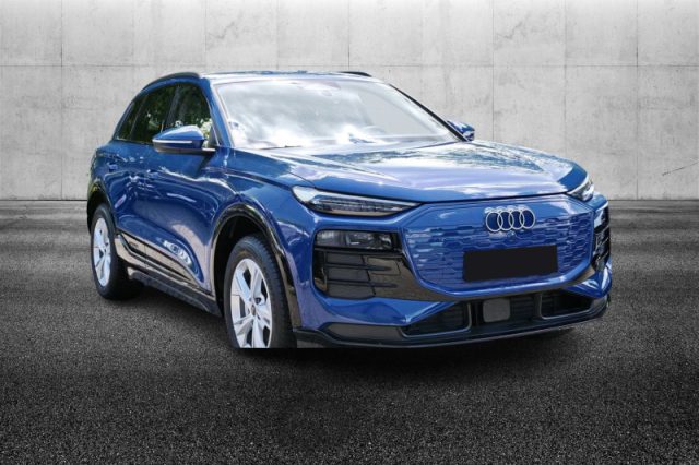 Audi Q6 e-tron Business Advanced - foto 2 di 4