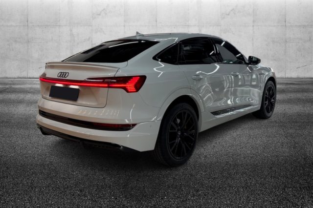 Audi e-tron SPB 50 quattro S line edition - foto 3 di 4