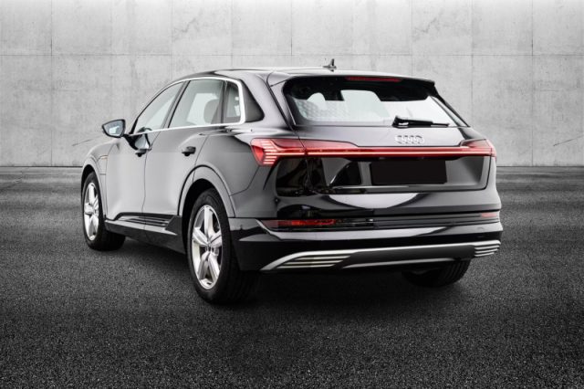Audi e-tron 50 quattro S line edition - foto 4 di 4